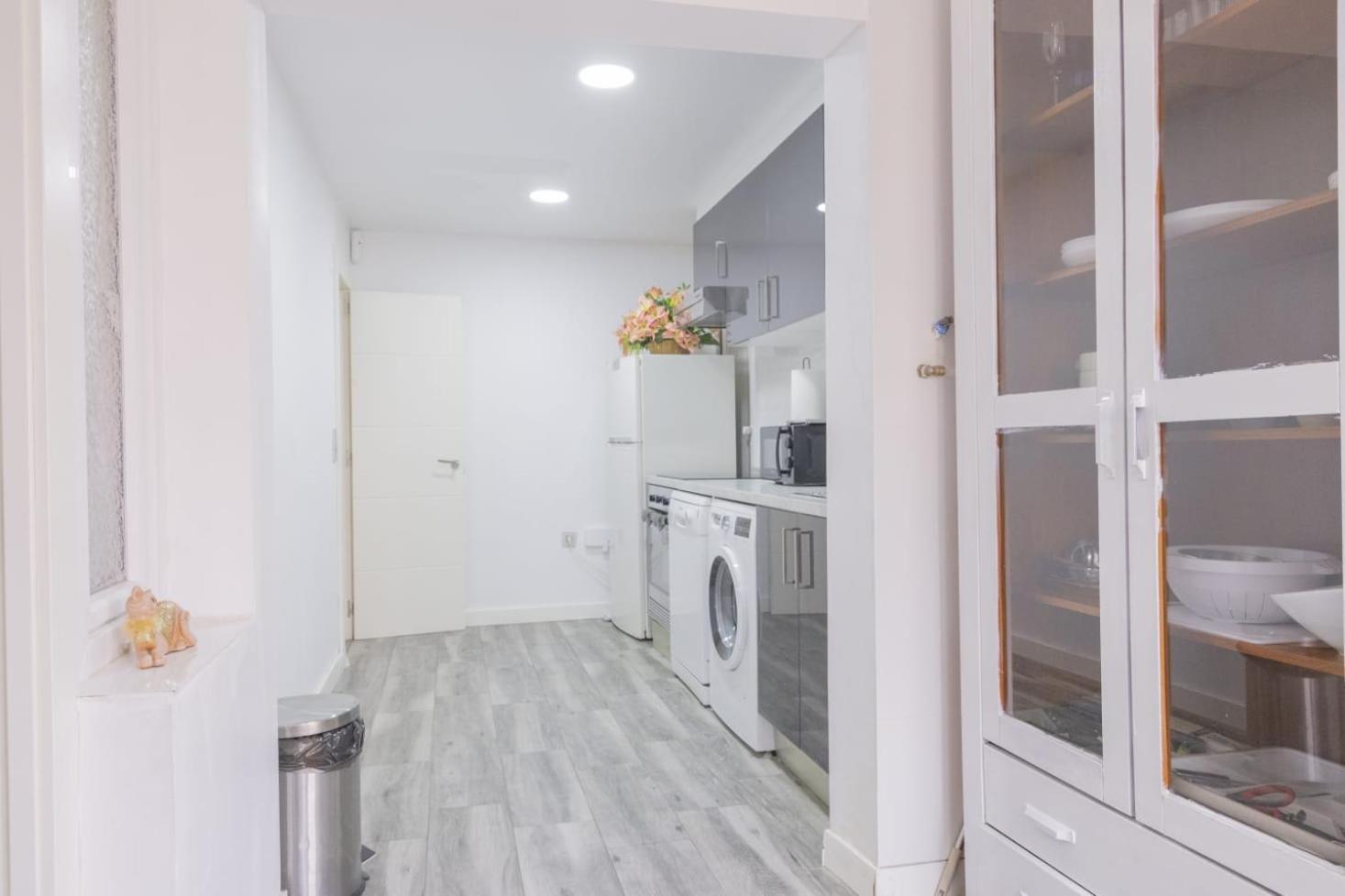Apartamento Cerca Del Pilar ซาราโกซา ภายนอก รูปภาพ