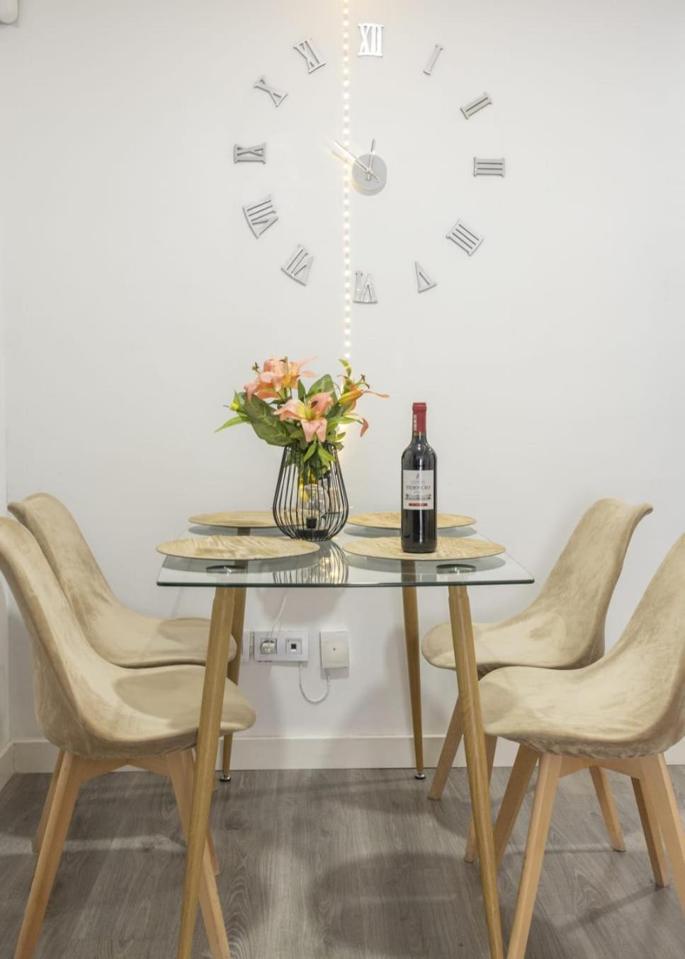 Apartamento Cerca Del Pilar ซาราโกซา ภายนอก รูปภาพ
